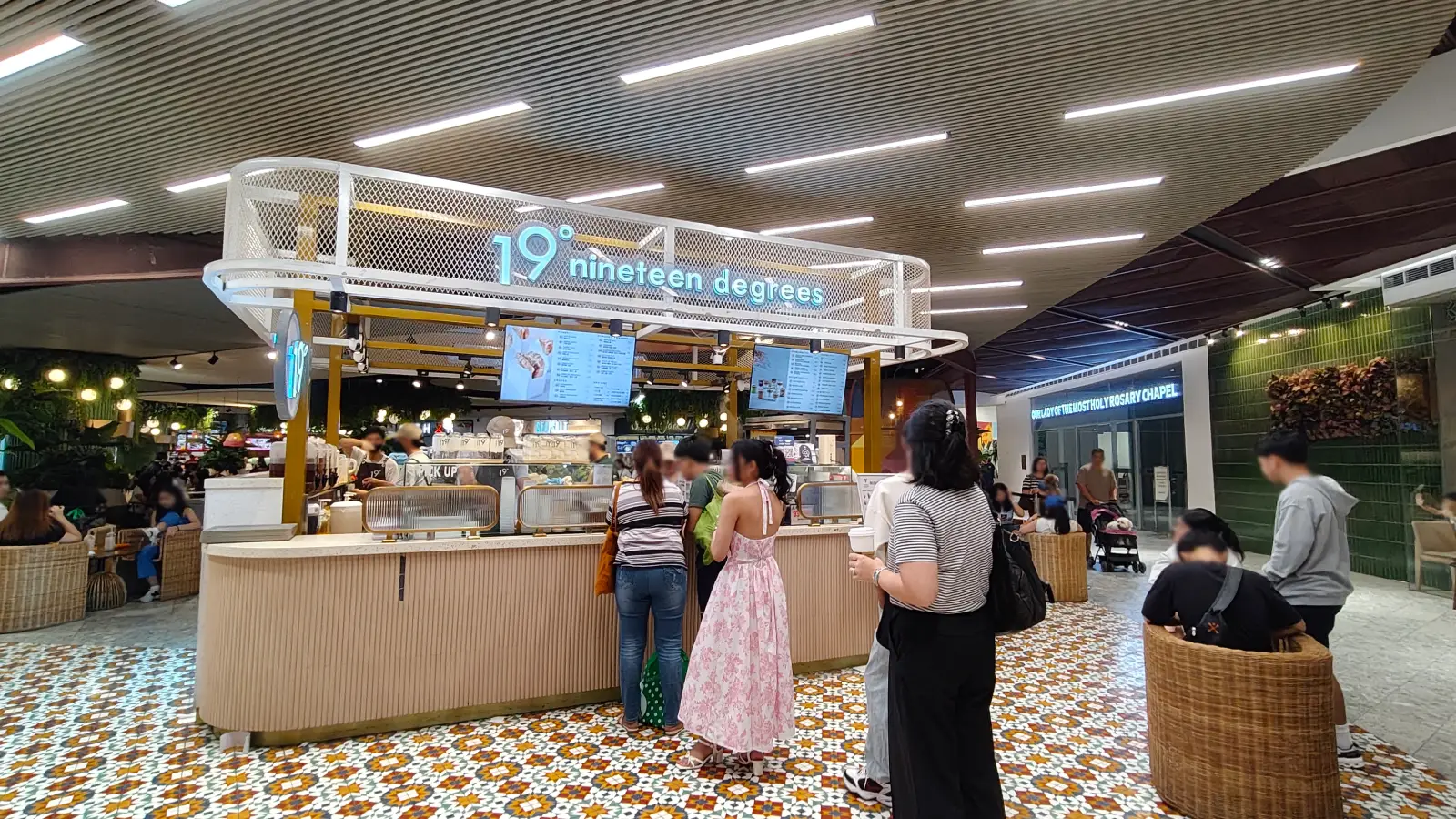 NINETEEN DEGREES in SM City North EDSA